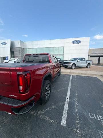 Used 2025 GMC Sierra 1500 AT4 w/ AT4 Premium Package AWD/4WD image 8