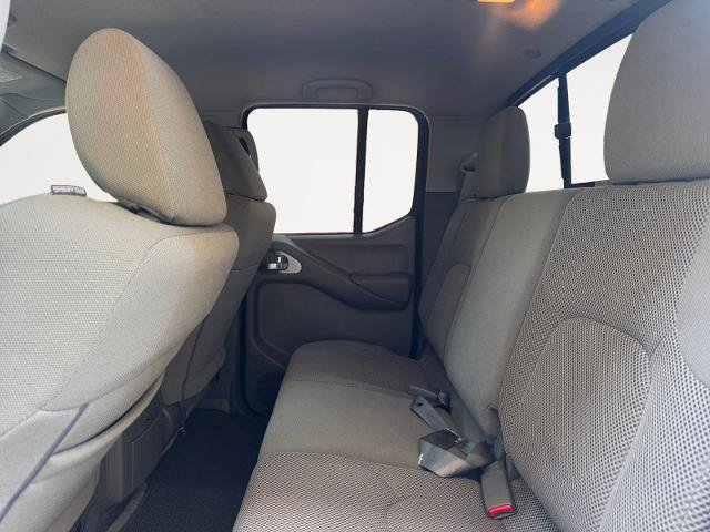Used 2018 Nissan Frontier SV w/ Value Truck Package RWD image 13