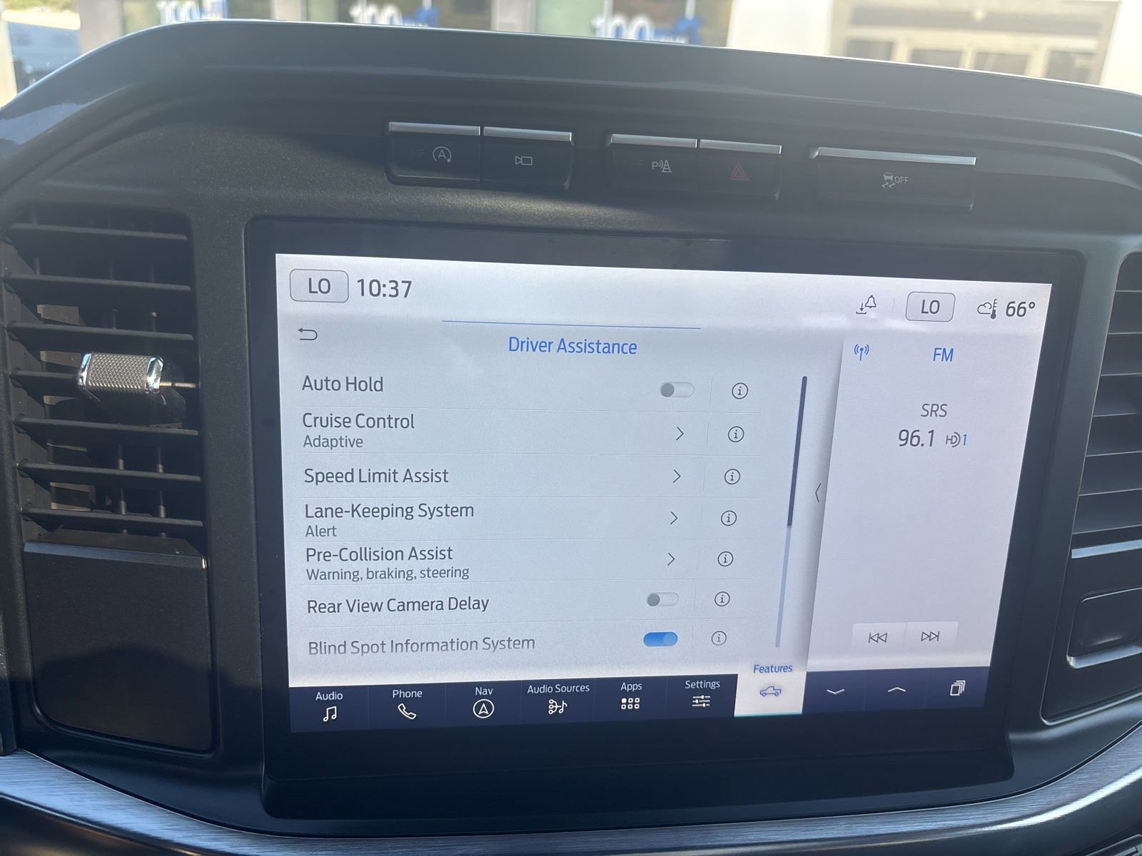 Certified 2023 Ford F150 Lariat w/ Equipment Group 502A High image 19