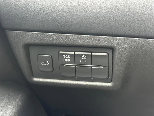 Used 2020 MAZDA CX-5 Touring image 23