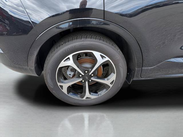 Certified 2025 Ford Escape ST-Line Elite w/ Premium Technology Package AWD/4WD image 32