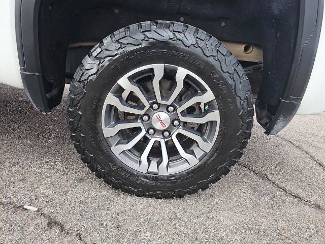 Used 2022 GMC Sierra 1500 AT4 w/ AT4 Premium Package AWD/4WD image 32