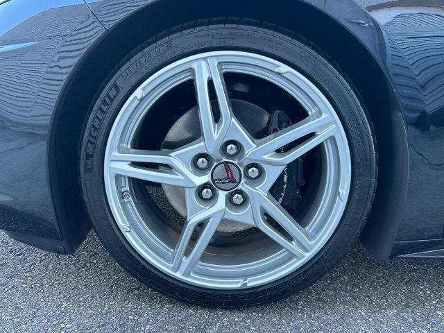 Used 2025 Chevrolet Corvette Stingray Premium Cpe w/ 3LT RWD image 37