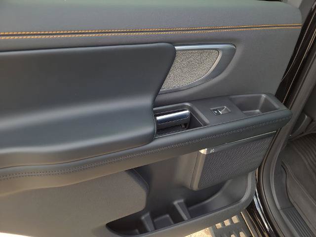 Certified 2025 Ford Expedition Tremor AWD/4WD image 17