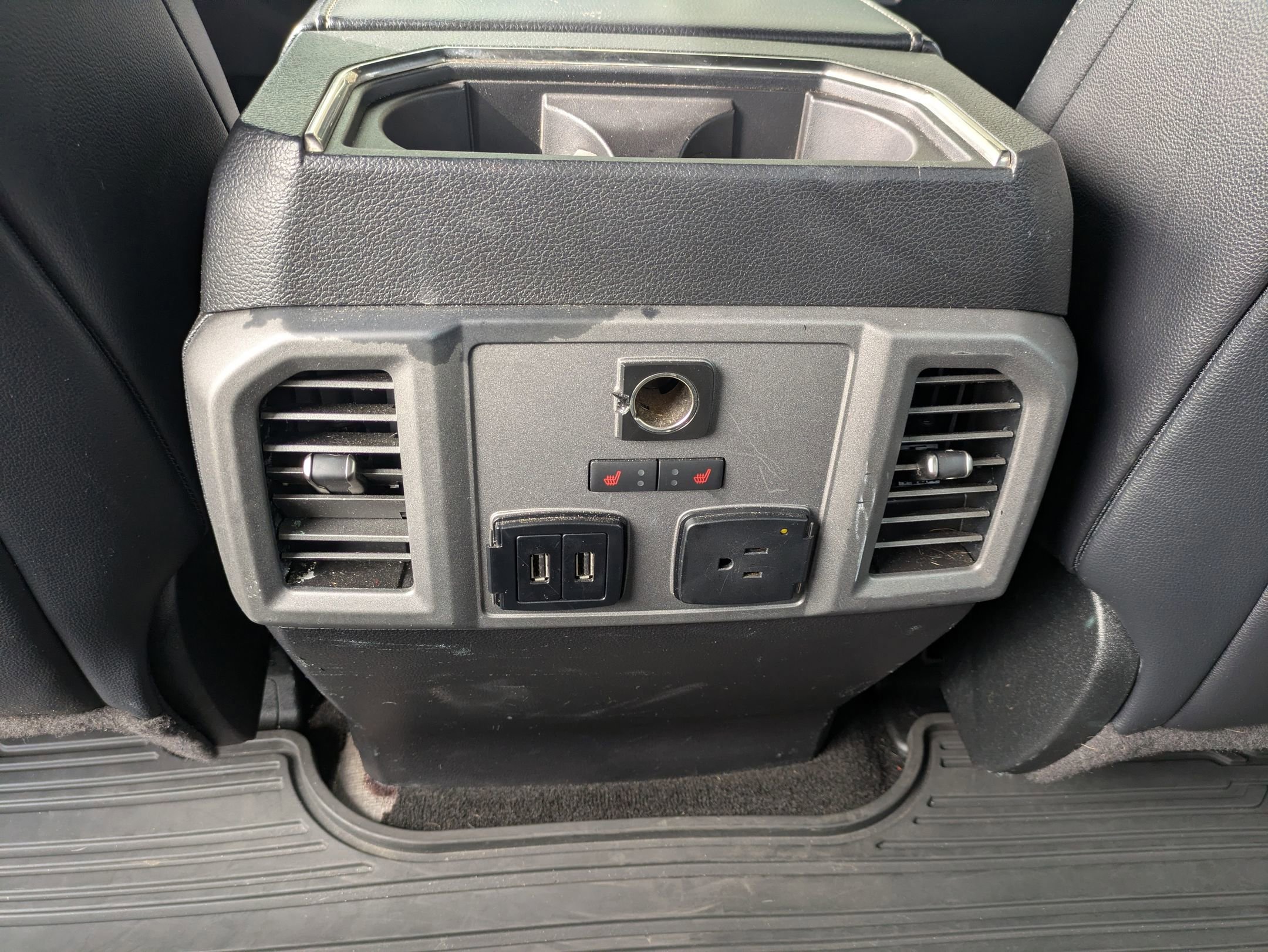 Certified 2018 Ford F150 Raptor w/ Equipment Group 802A Luxury image 32