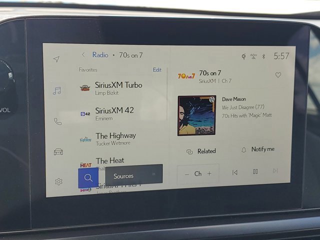 Used 2024 Lexus UX 250h FWD image 26