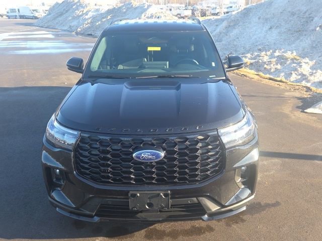Certified 2025 Ford Explorer ST-Line image 18