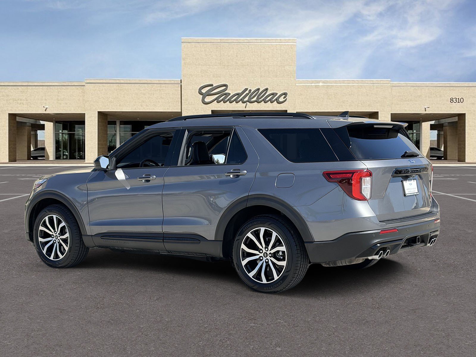Certified 2022 Ford Explorer ST AWD/4WD image 7
