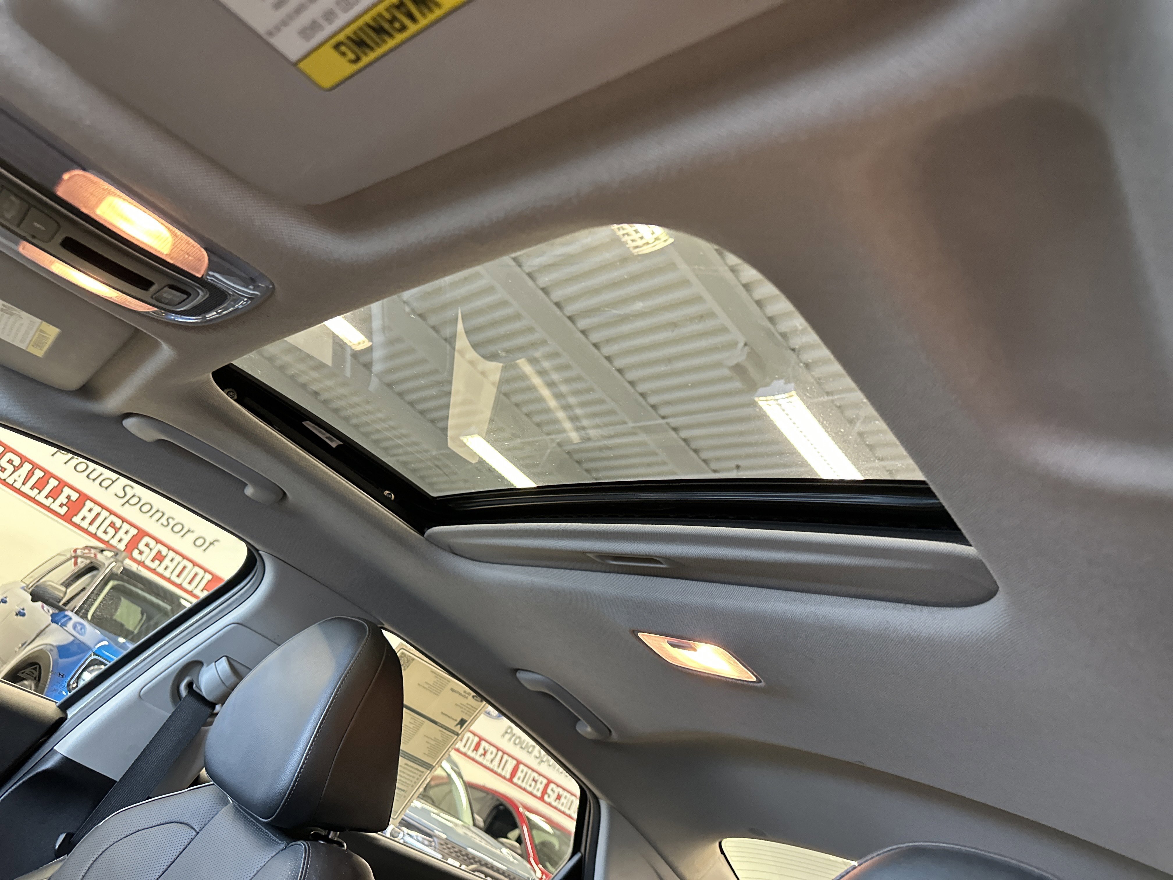 Used 2021 Hyundai Elantra Limited image 13