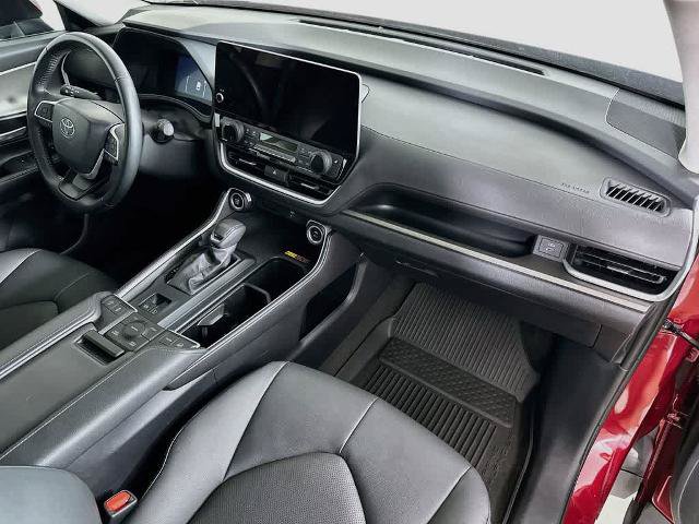 Used 2024 Toyota Grand Highlander AWD image 33