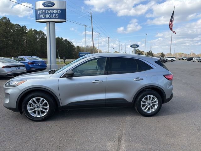 Certified 2022 Ford Escape SE w/ Convenience Package FWD image 4