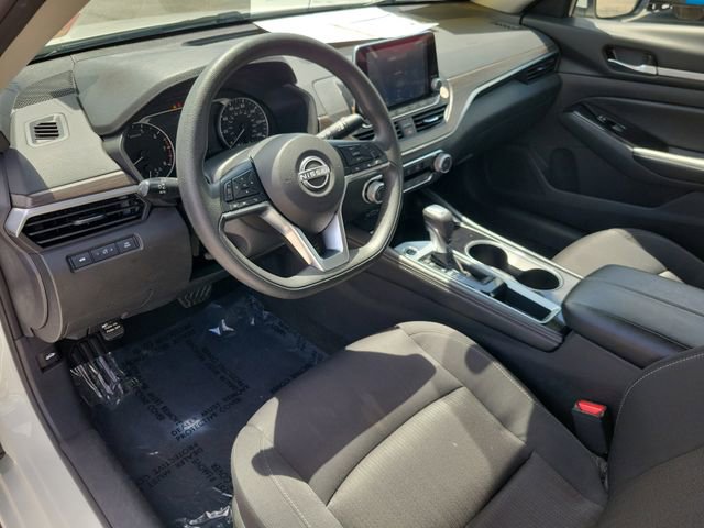 Used 2023 Nissan Altima 2.5 SV FWD image 21