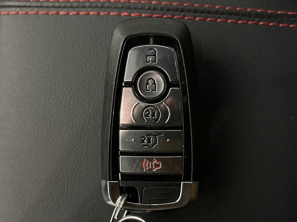 Certified 2025 Ford Explorer ST AWD/4WD image 33