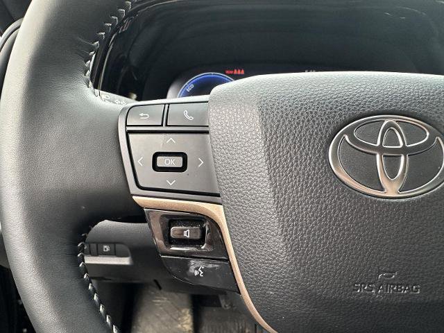 Used 2025 Toyota Crown Signia image 27