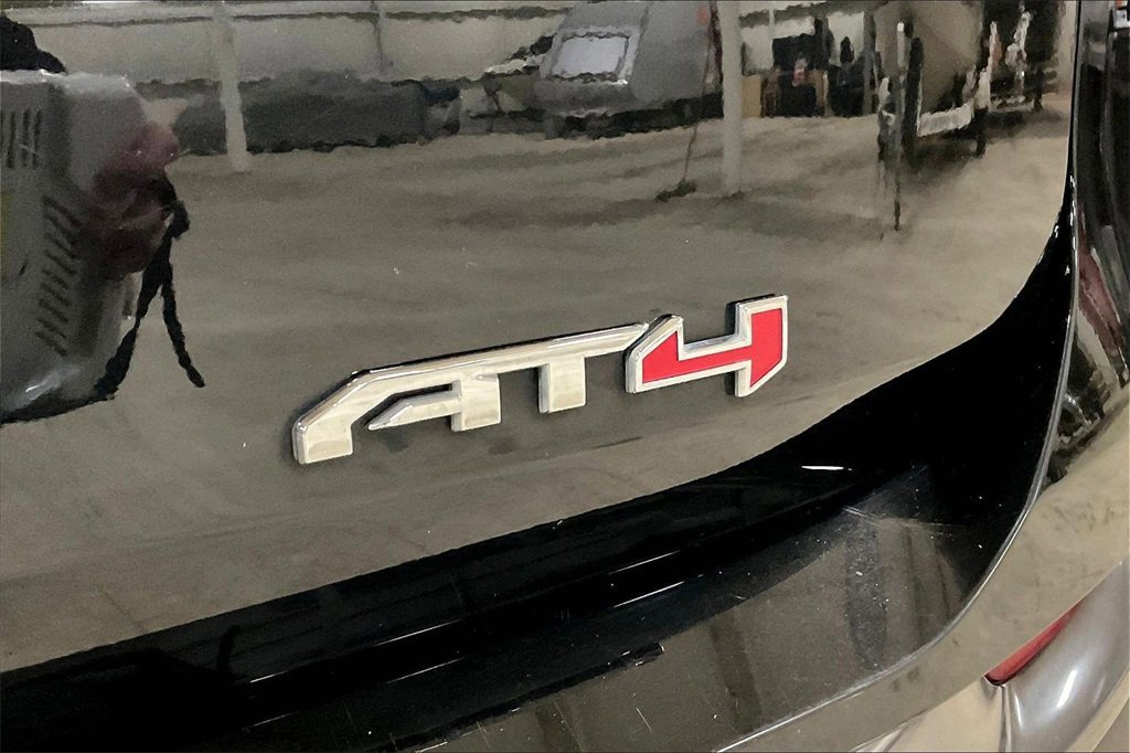 Used 2023 GMC Terrain AT4 image 10