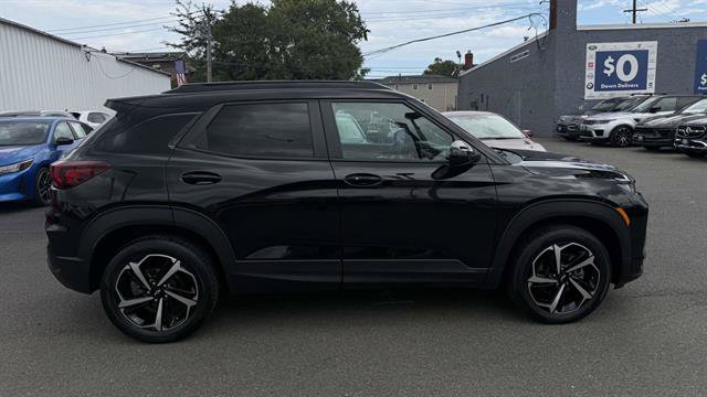 Used 2023 Chevrolet TrailBlazer RS w/ Convenience Package AWD/4WD image 5