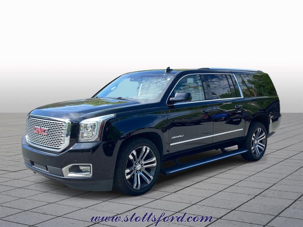 Used 2017 GMC Yukon XL Denali w/ Open Road Package AWD/4WD image 3