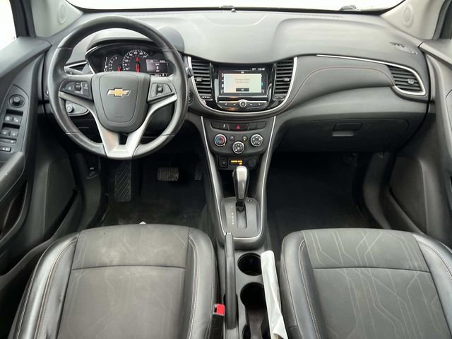 Used 2017 Chevrolet Trax LT w/ LT Convenience Package image 13