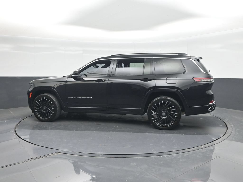 Used 2023 Jeep Grand Cherokee L Overland w/ Trailer Tow Group (B) RWD image 25