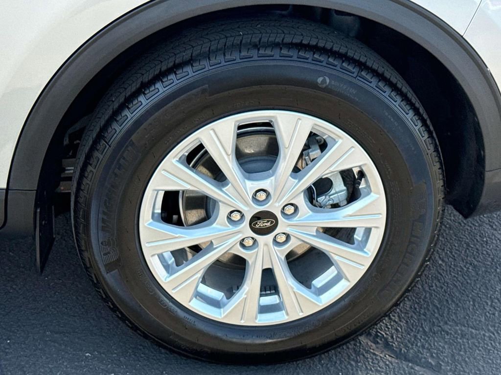 Certified 2024 Ford Escape Active image 30