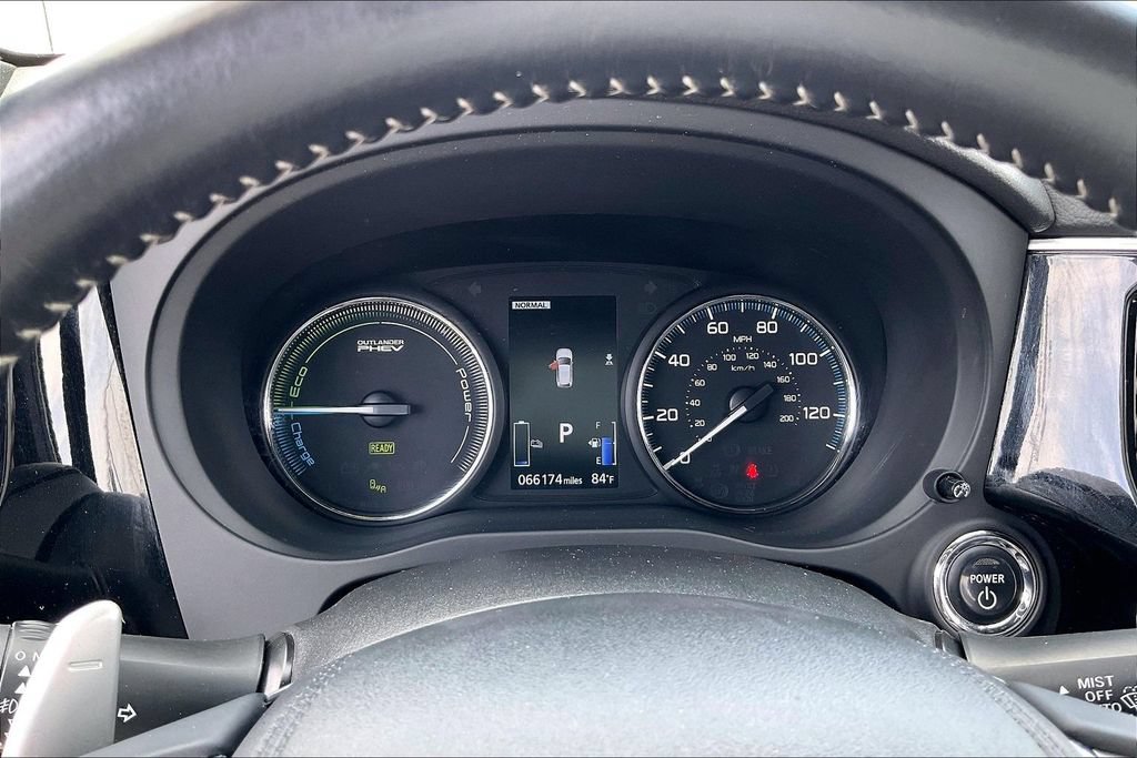 Used 2019 Mitsubishi Outlander SEL AWD/4WD image 19
