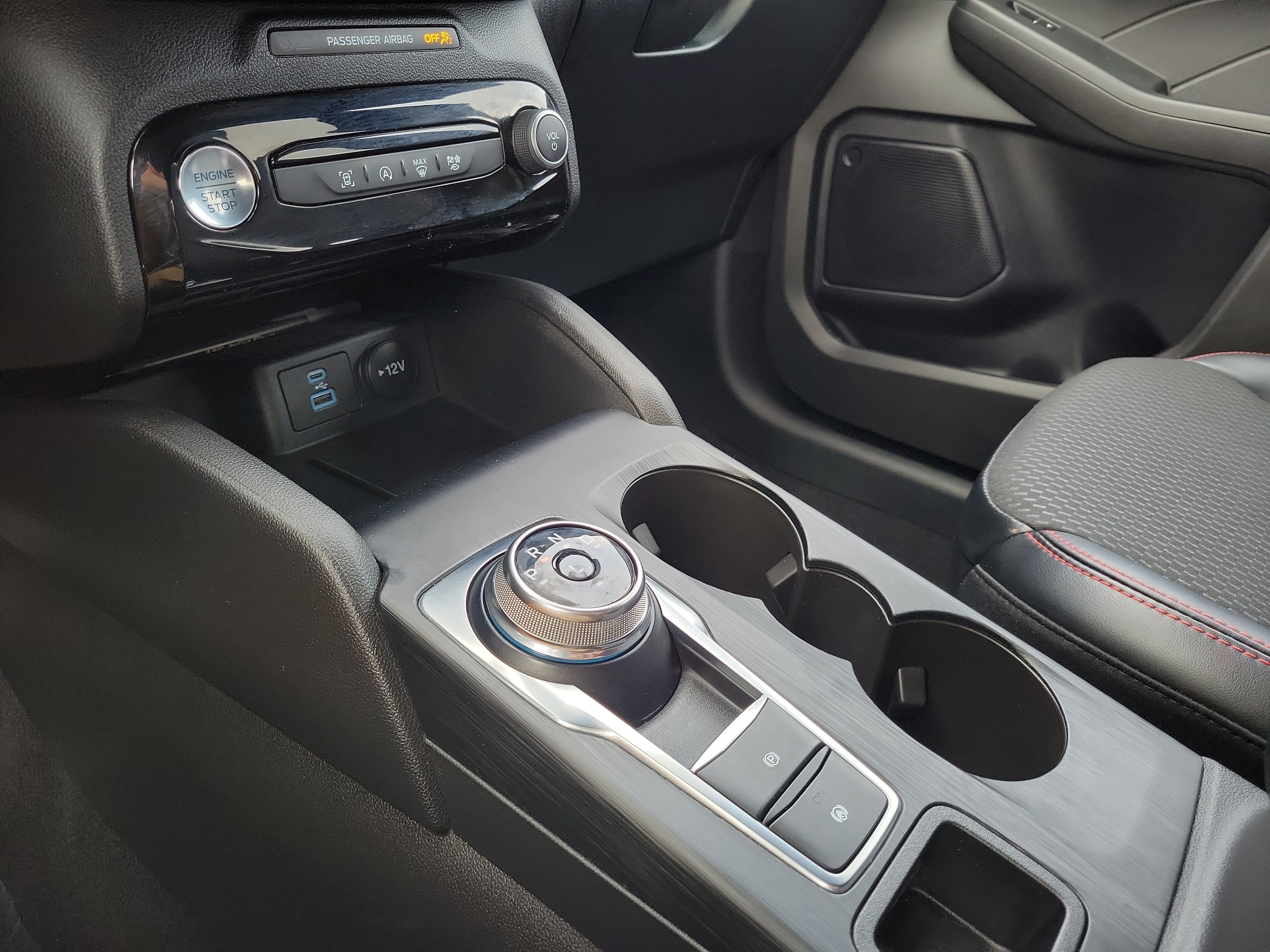 Certified 2023 Ford Escape ST-Line w/ Tech Pack #1 FWD image 26