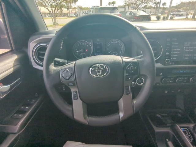 Used 2021 Toyota Tacoma TRD Off-Road image 17