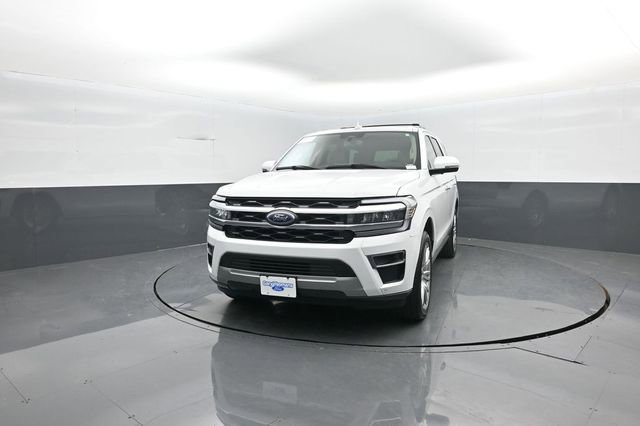 Certified 2024 Ford Expedition Limited image 3