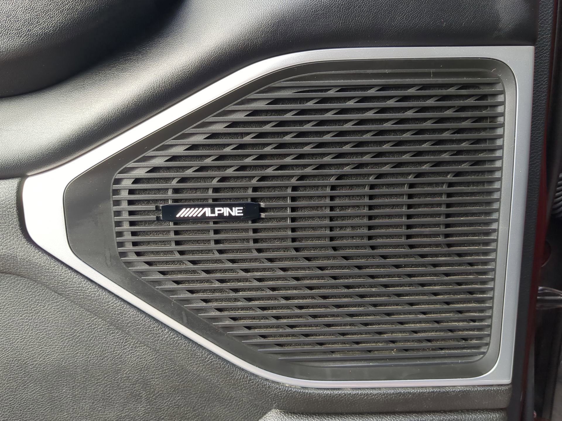 Used 2024 Jeep Wagoneer L Series II w/ Flexible Seating Group image 49