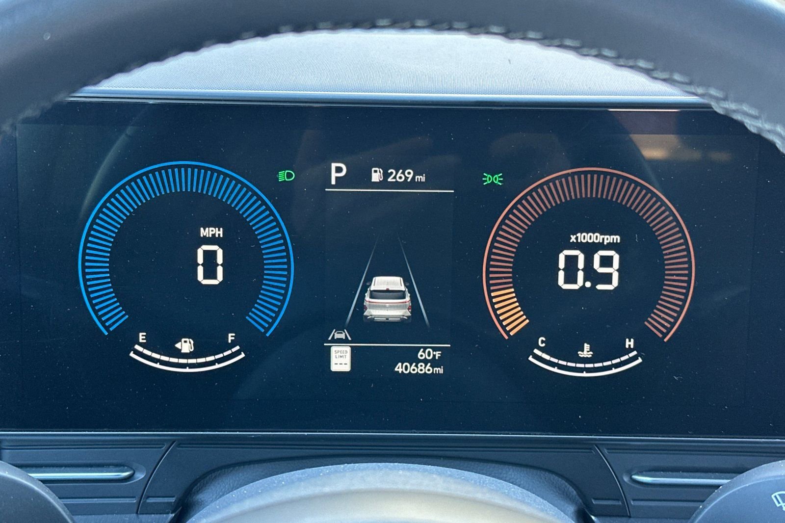 Used 2025 Hyundai Kona SEL image 21