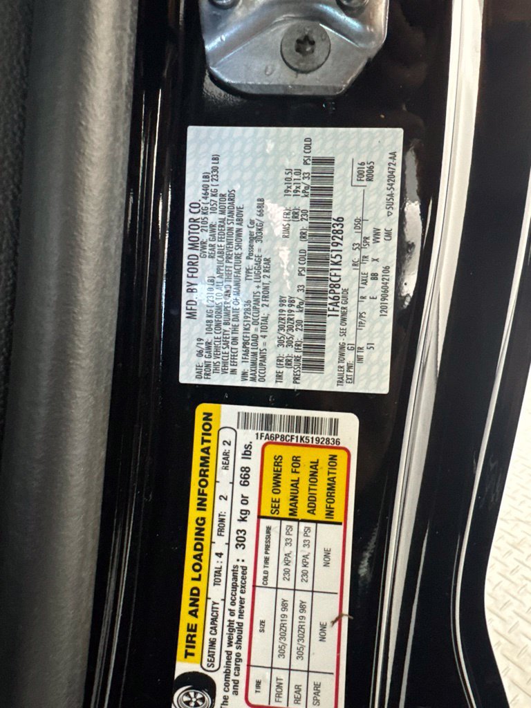 Certified 2019 Ford Mustang GT Premium w/ Performance Package - Level 2 RWD image 4