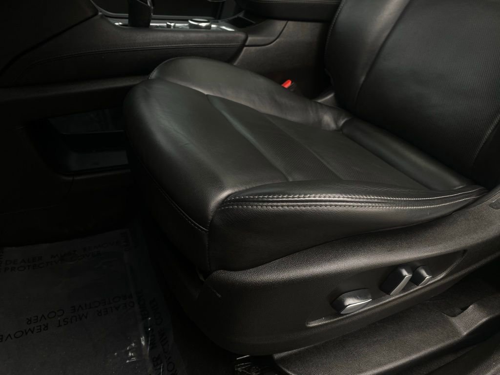 Used 2023 Cadillac XT6 Premium Luxury image 23