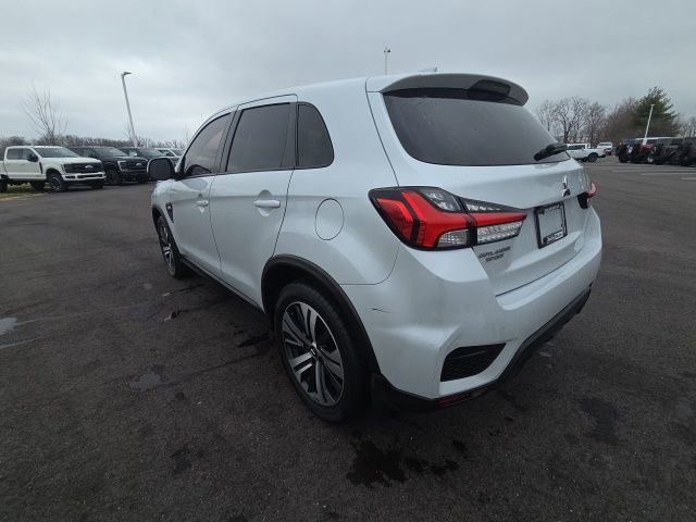 Used 2022 Mitsubishi Outlander Sport image 2