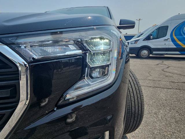Used 2023 GMC Terrain SLE w/ Driver Convenience Package FWD image 30