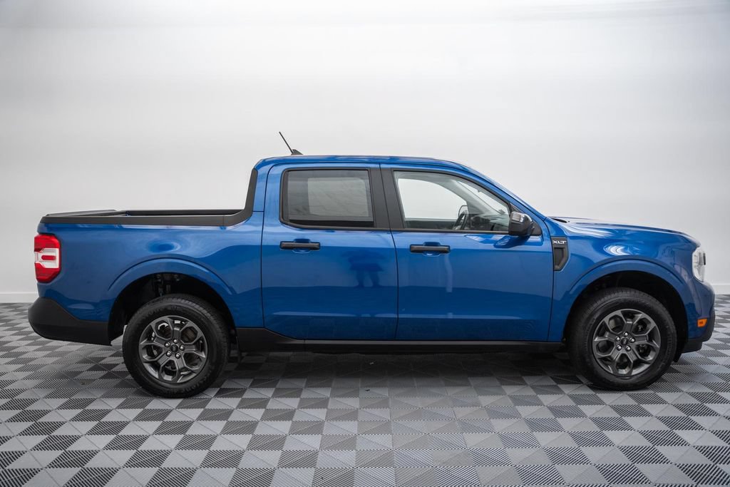 Certified 2024 Ford Maverick XLT w/ XLT Luxury Package FWD image 4