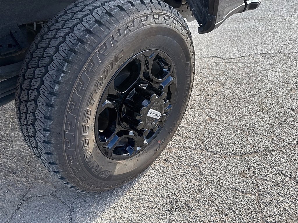 Certified 2025 Ford F250 XL w/ STX Appearance Package image 16