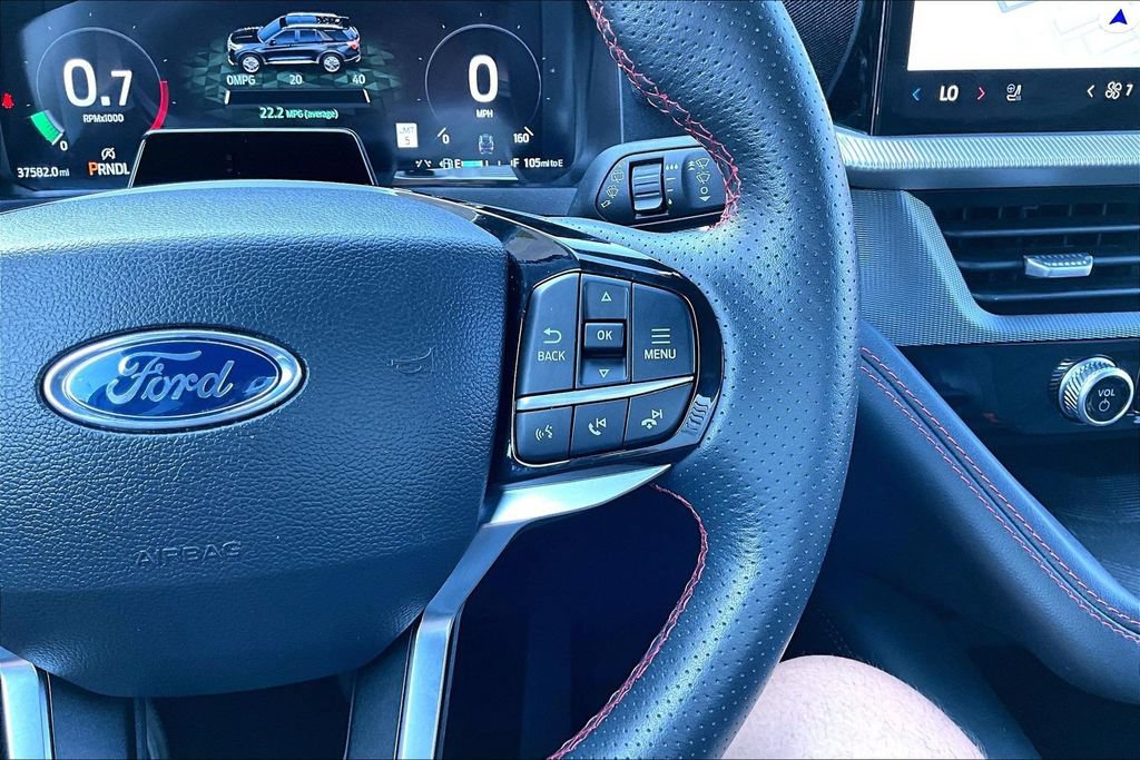 Certified 2025 Ford Explorer ST-Line w/ ST-Line Street Pack AWD/4WD image 18