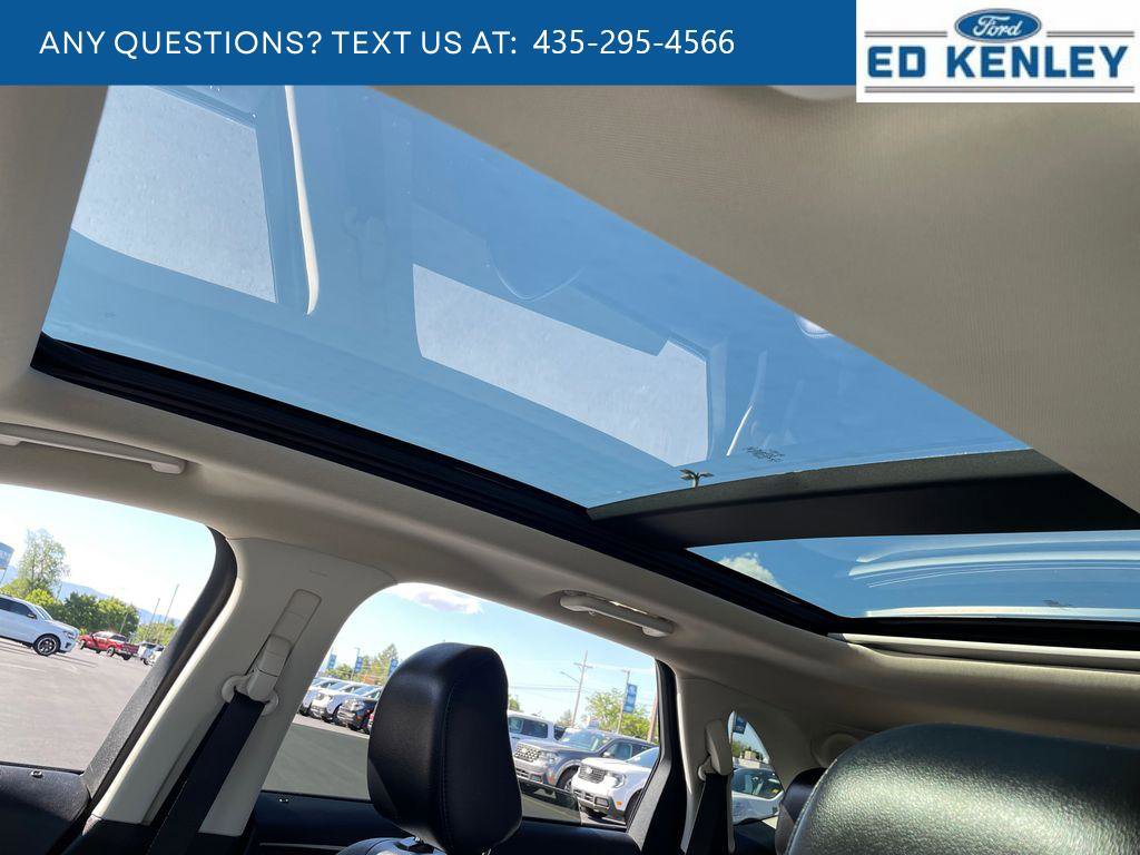 Certified 2020 Ford Edge Titanium w/ Equipment Group 301A AWD/4WD image 5