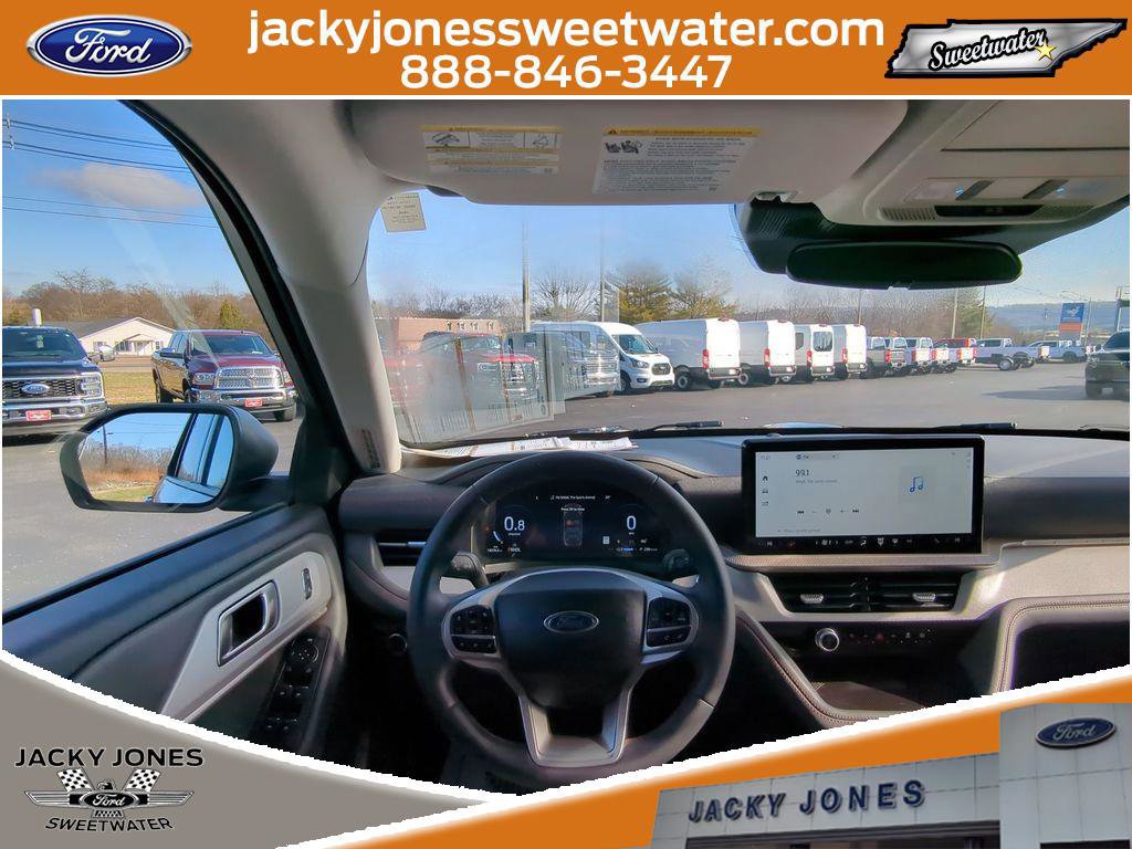 Certified 2025 Ford Explorer Active image 14