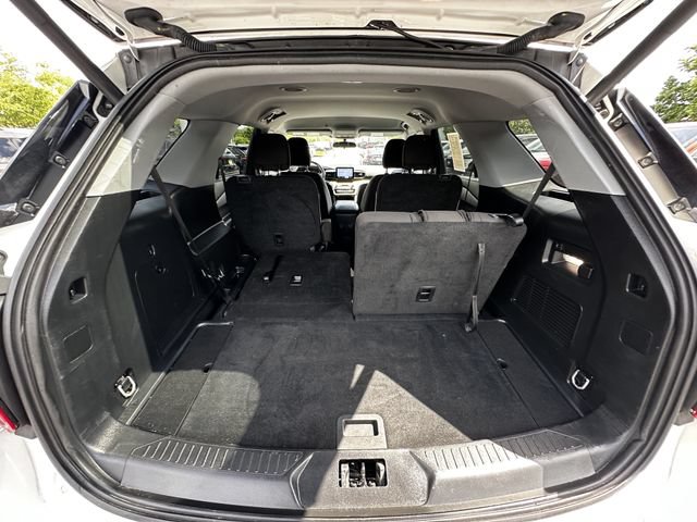 Certified 2024 Ford Explorer XLT AWD/4WD image 41