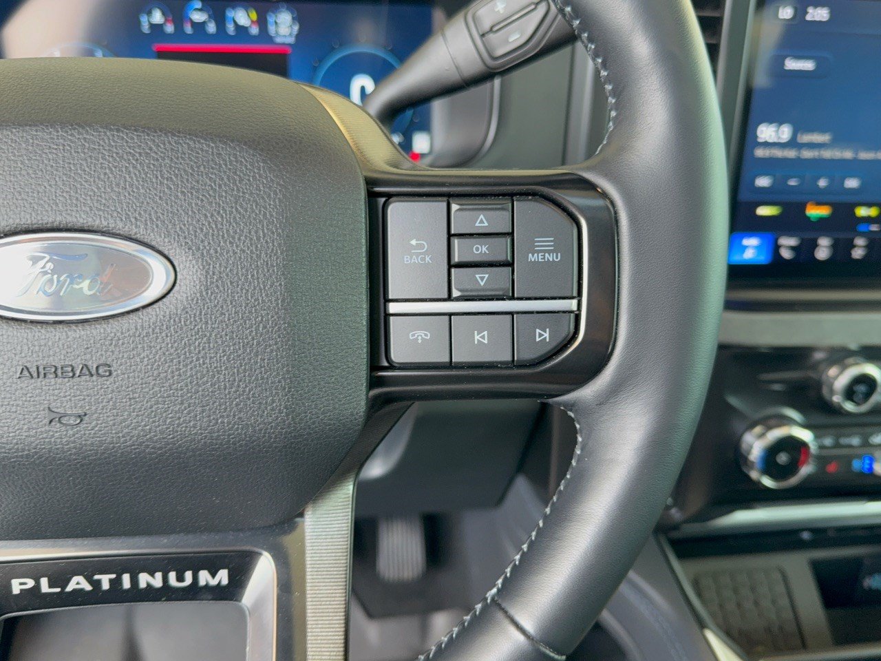 Certified 2026 Ford F250 Platinum AWD/4WD image 19