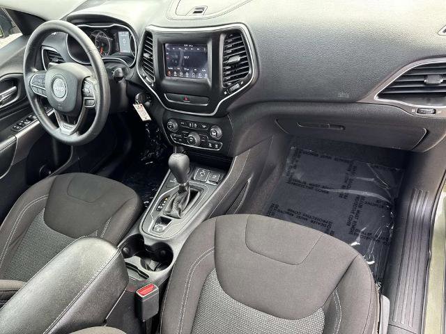 Used 2019 Jeep Cherokee Latitude w/ Popular Appearance Group image 30