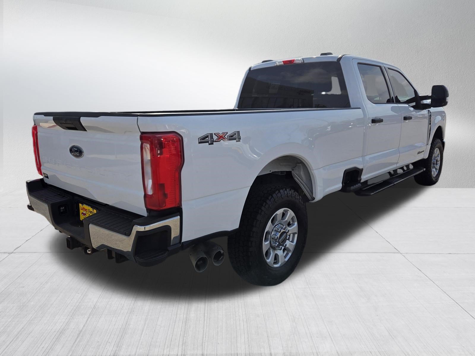 Certified 2024 Ford F250 XLT AWD/4WD image 7
