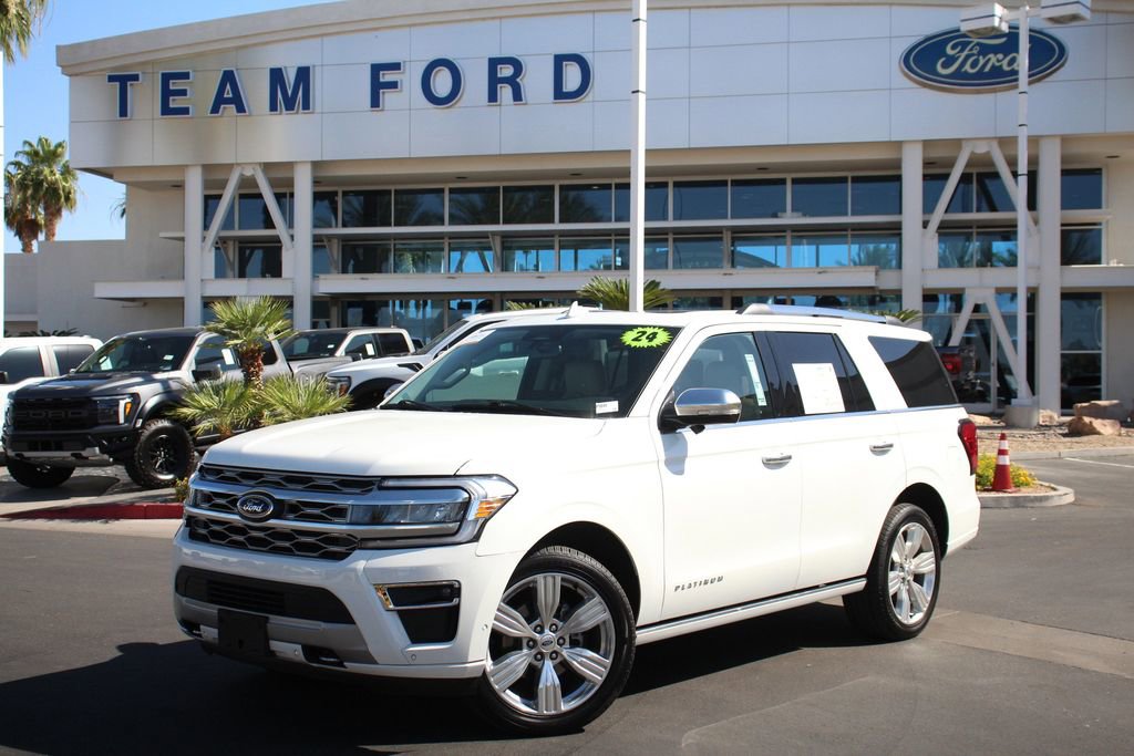 Certified 2024 Ford Expedition Platinum AWD/4WD image 2