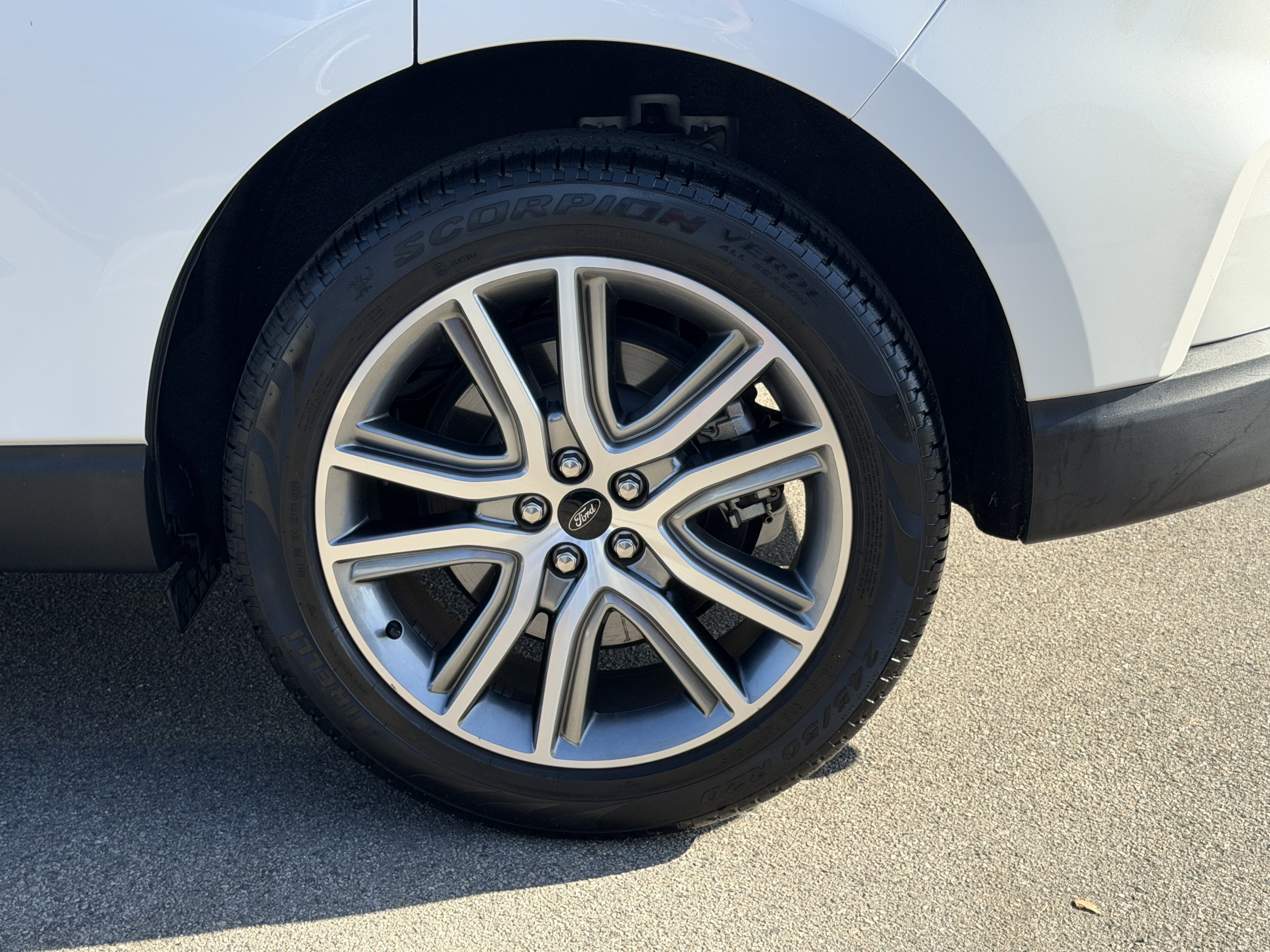 Certified 2023 Ford Edge Titanium w/ Class II Trailer Tow Package AWD/4WD image 10
