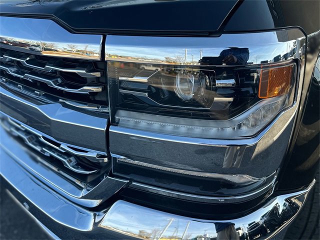Used 2018 Chevrolet Silverado 1500 LTZ w/ Sport Package image 9