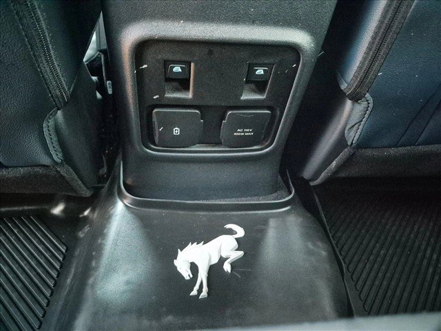 Certified 2023 Ford Bronco Outer Banks w/ Sasquatch Package AWD/4WD image 17