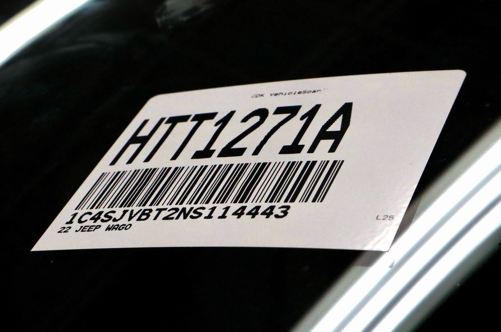 Used 2022 Jeep Wagoneer Series II image 32