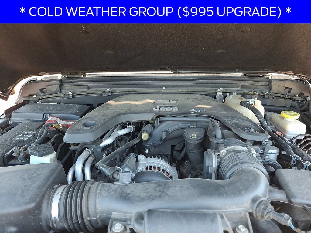 Used 2019 Jeep Wrangler Unlimited Sahara w/ Dual Top Group AWD/4WD image 27