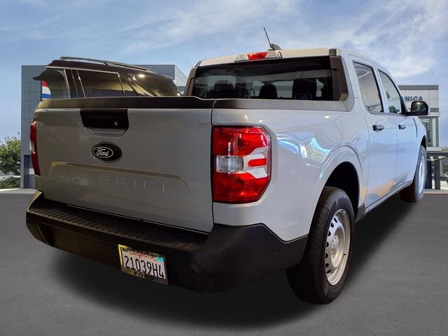 Certified 2025 Ford Maverick XL FWD image 25